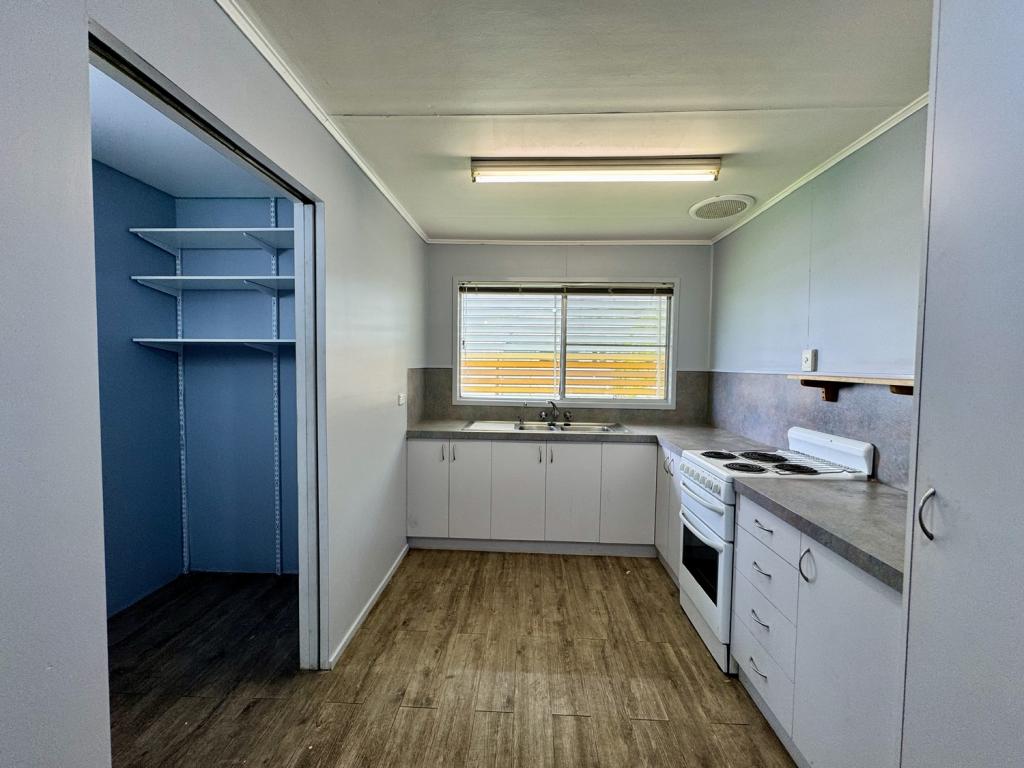 8 Chifley Ct, Moranbah, QLD 4744