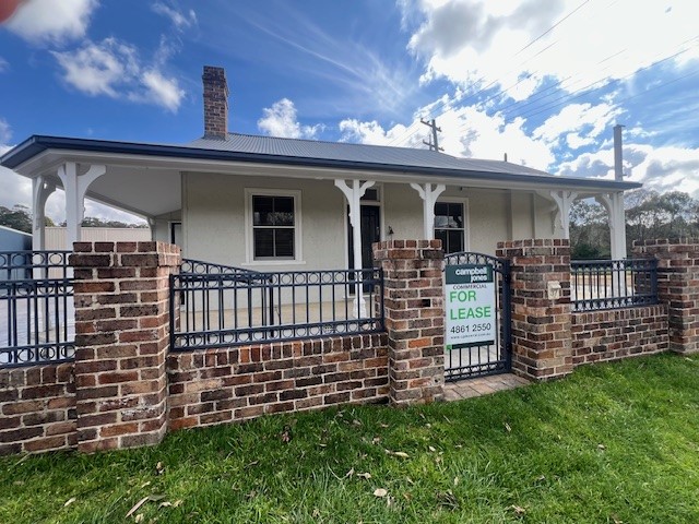 37 Kirkham Rd, Bowral, NSW 2576