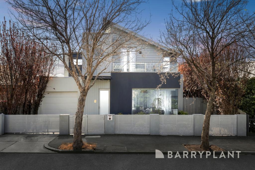 4 HANCE ST, YARRAVILLE, VIC 3013