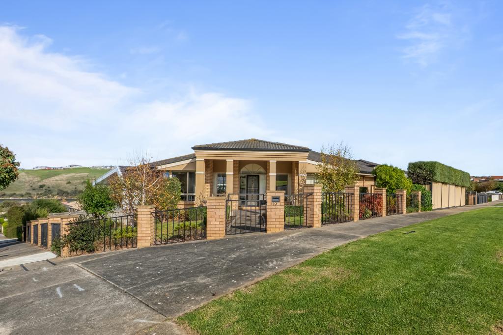 19 Mahoneys Rd, Warrnambool, VIC 3280