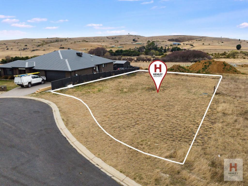 2 Moore Cl, Cooma, NSW 2630