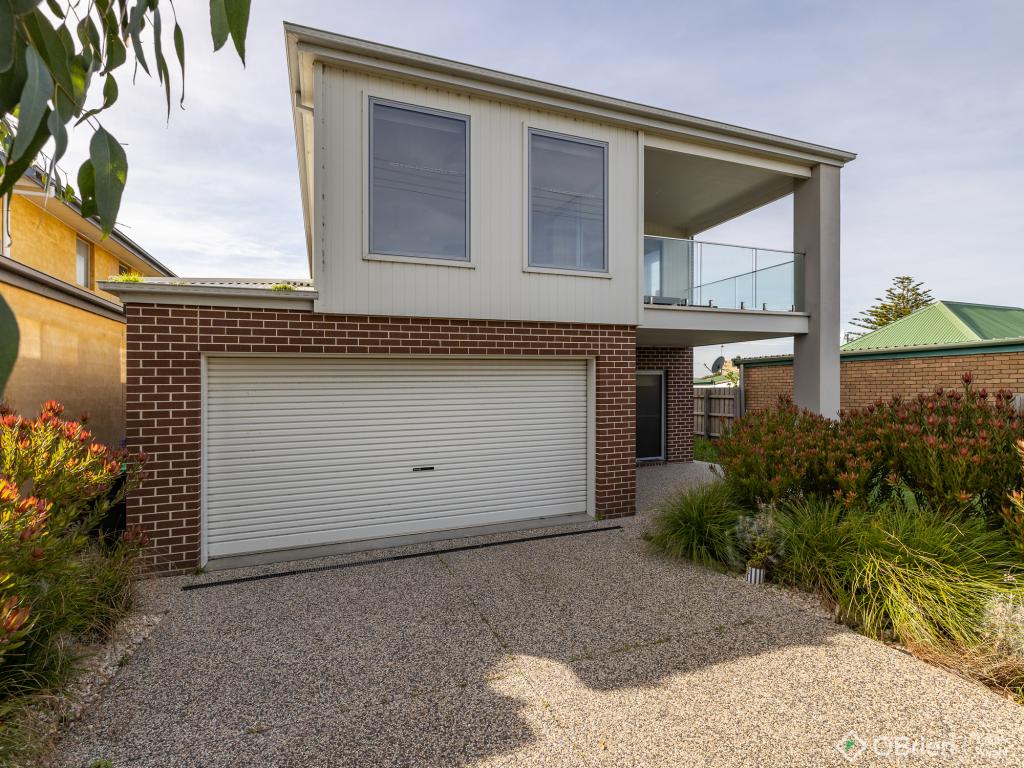 11 Gruber St, Kilcunda, VIC 3995