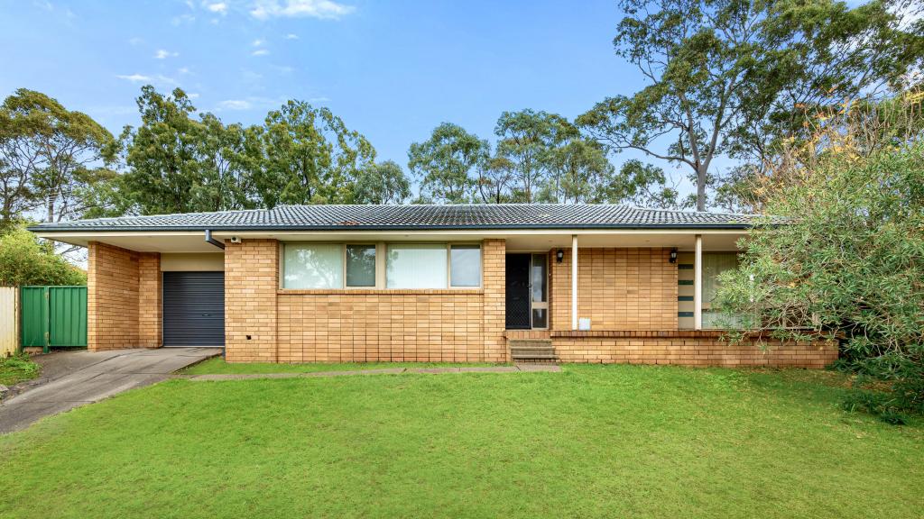 10 Paraka Pl, Bradbury, NSW 2560