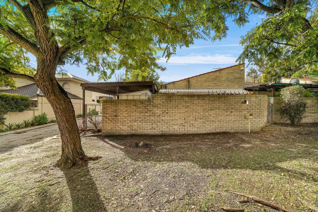 2/8 Cale St, Como, WA 6152