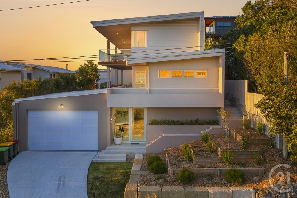 15 Scrub Rd, Coolum Beach, QLD 4573