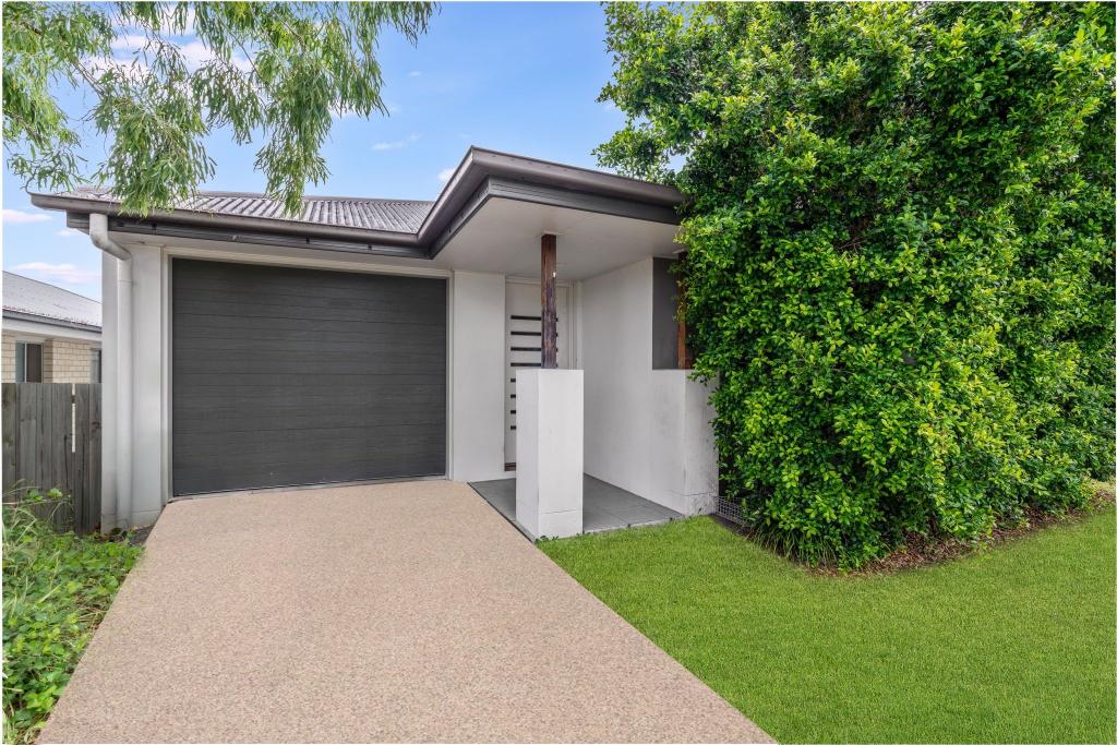 6 Mowbullan St, Redbank Plains, QLD 4301