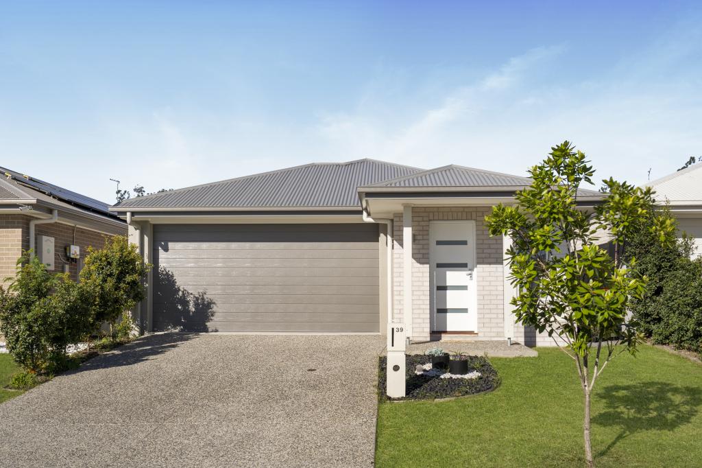 39 John Dr, Collingwood Park, QLD 4301
