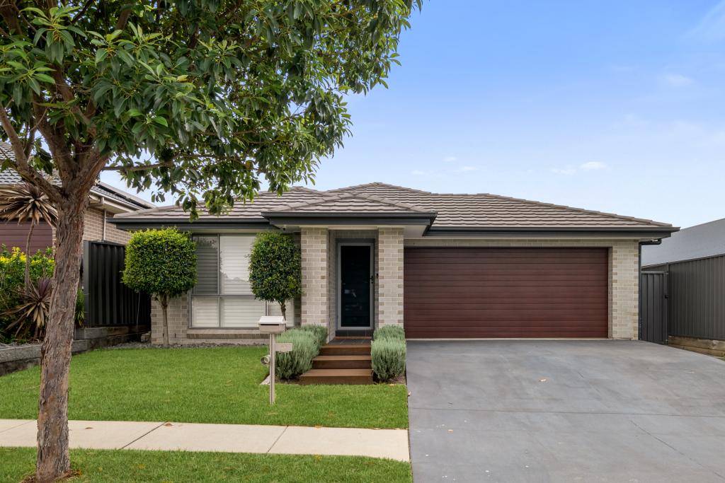 19 Discovery Cct, Gregory Hills, NSW 2557