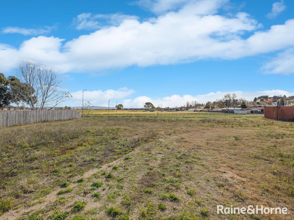 14 Ablett Ct, Kelso, NSW 2795