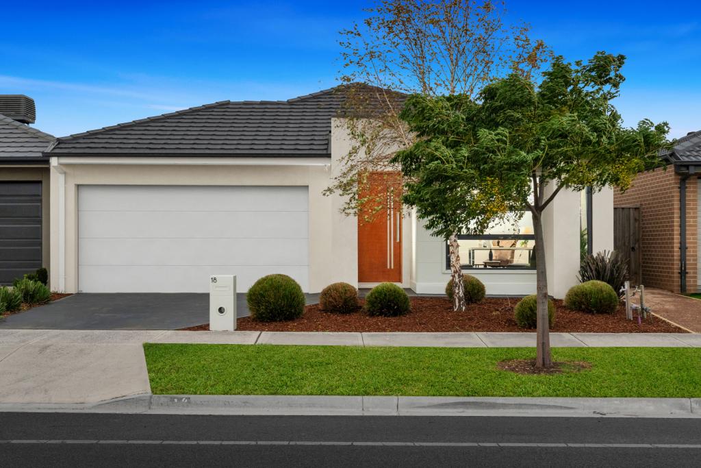 18 Artemis Dr, Cranbourne East, VIC 3977