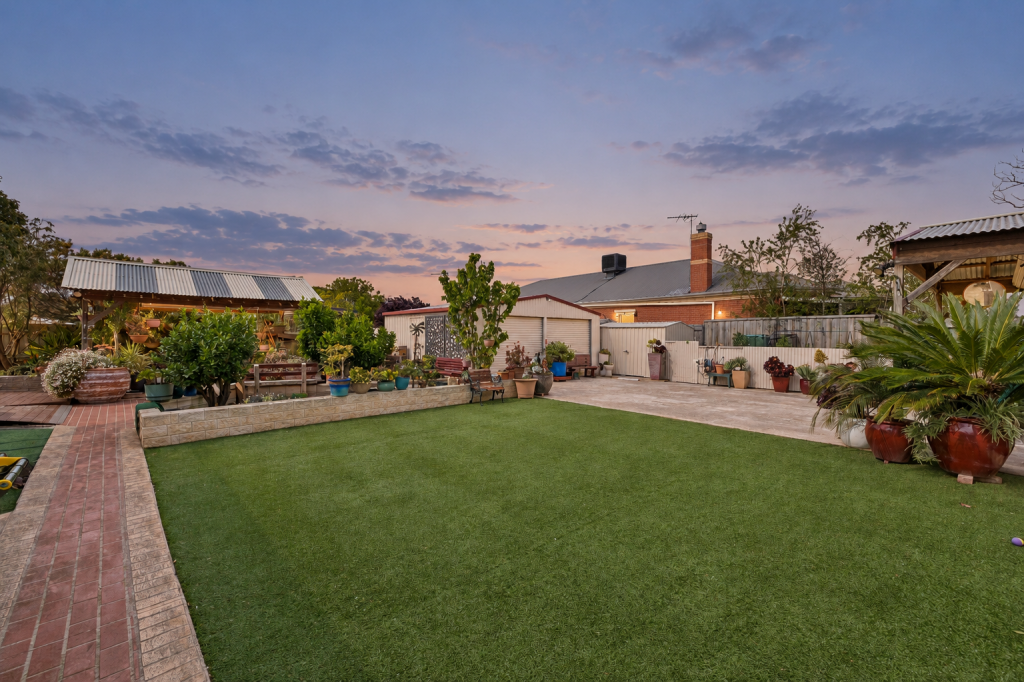 37 Delmont St, Werribee, VIC 3030