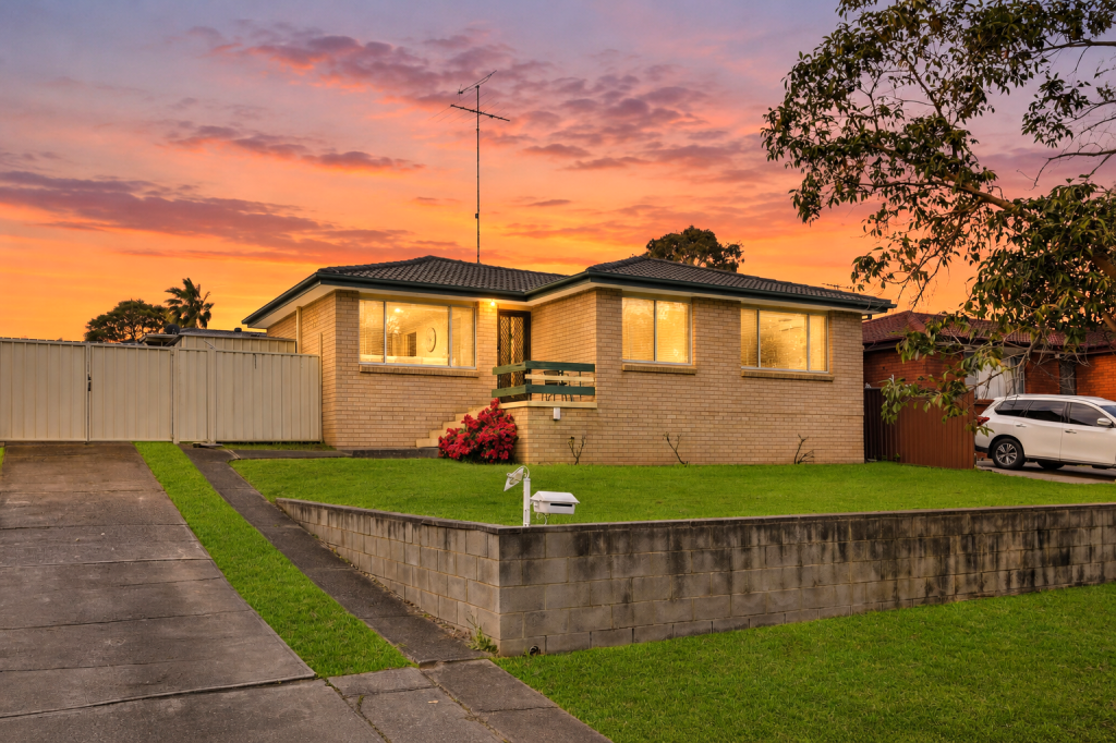 23 Glennie St, Colyton, NSW 2760