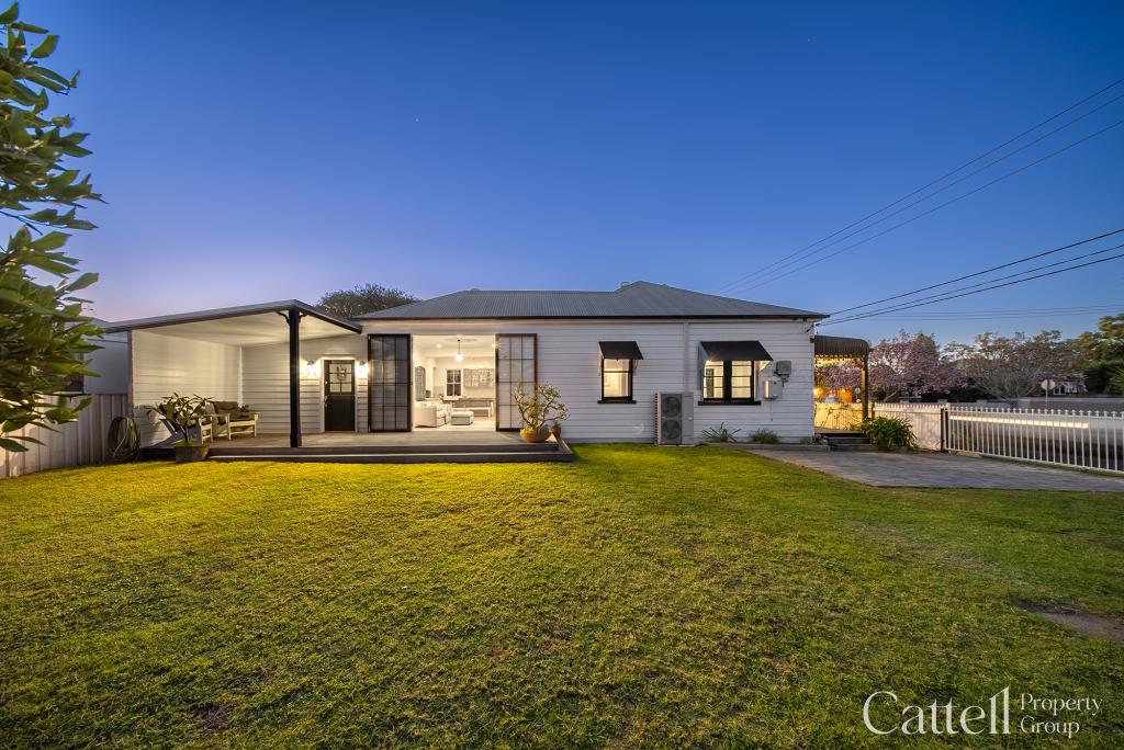 8 Nillo St, Lorn, NSW 2320