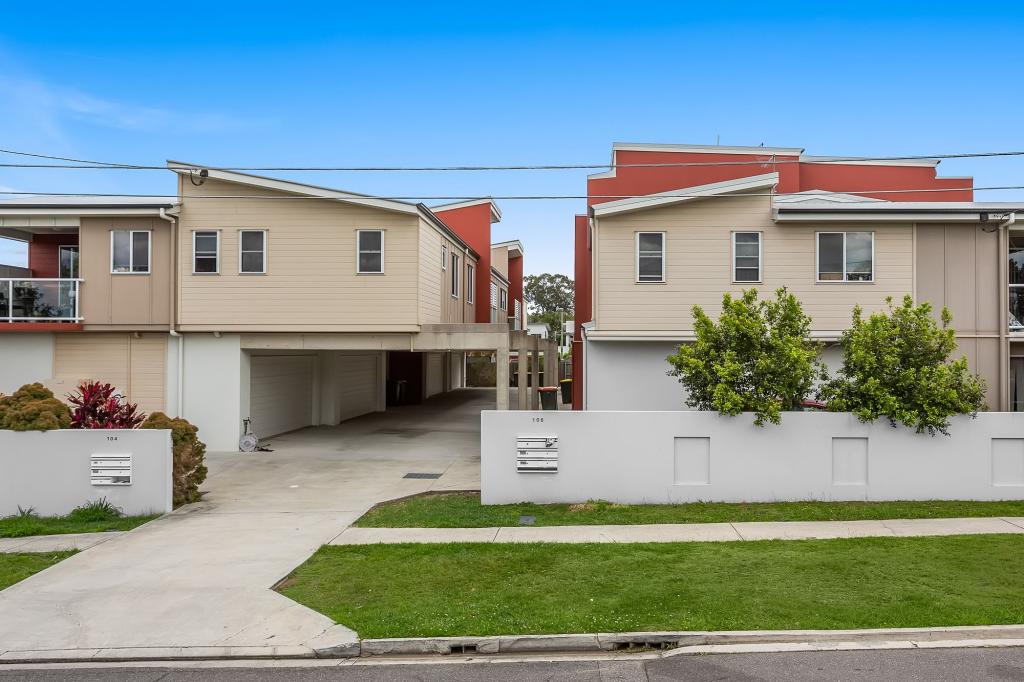 1/104 Dickenson St, Carina, QLD 4152