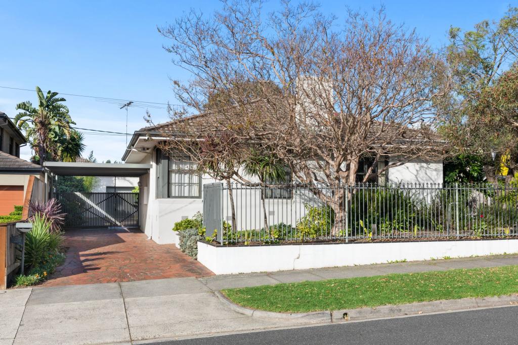 37 Crow St, Burwood East, VIC 3151