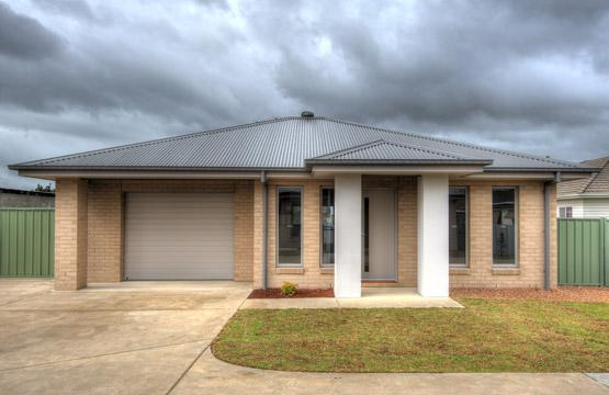 432A DOUGLAS RD, LAVINGTON, NSW 2641