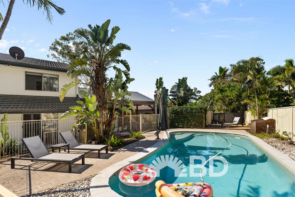 19 Saint Quentin Rd, Petrie, QLD 4502