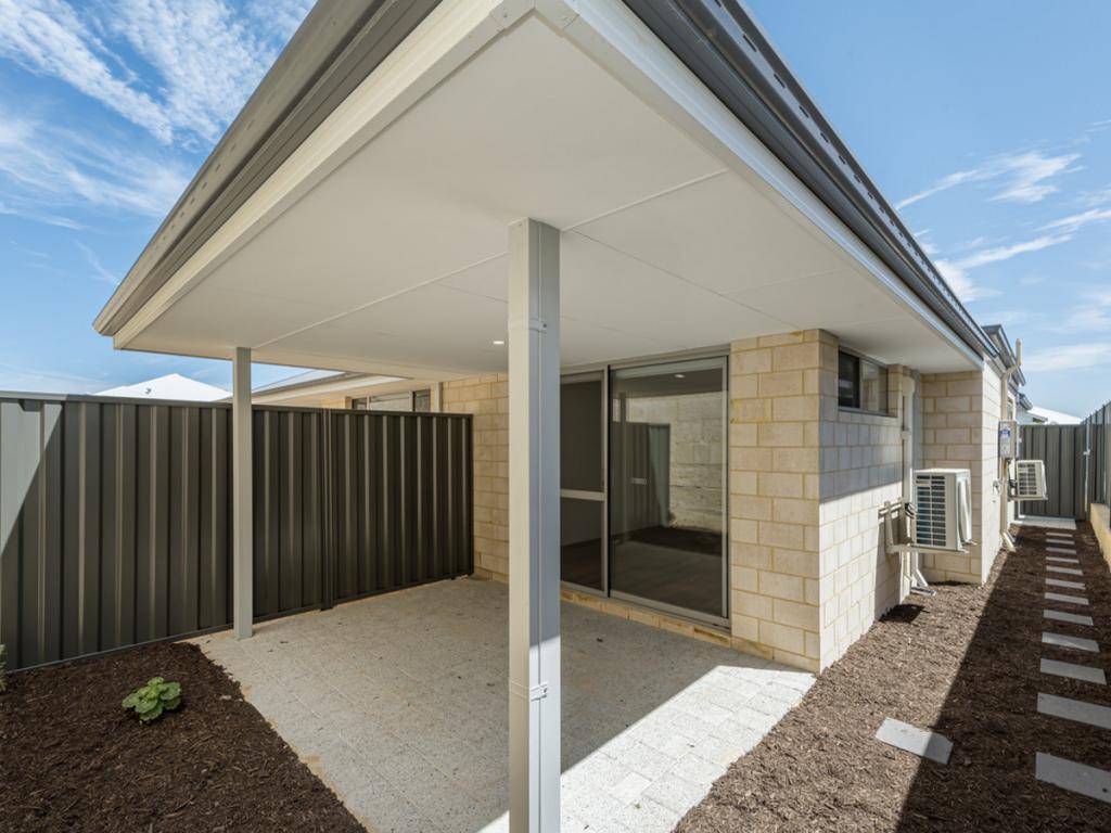 6a Glimmer Rd, Eglinton, WA 6034