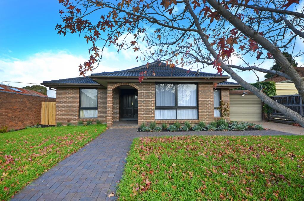 56 Golden Gr, Glen Waverley, VIC 3150