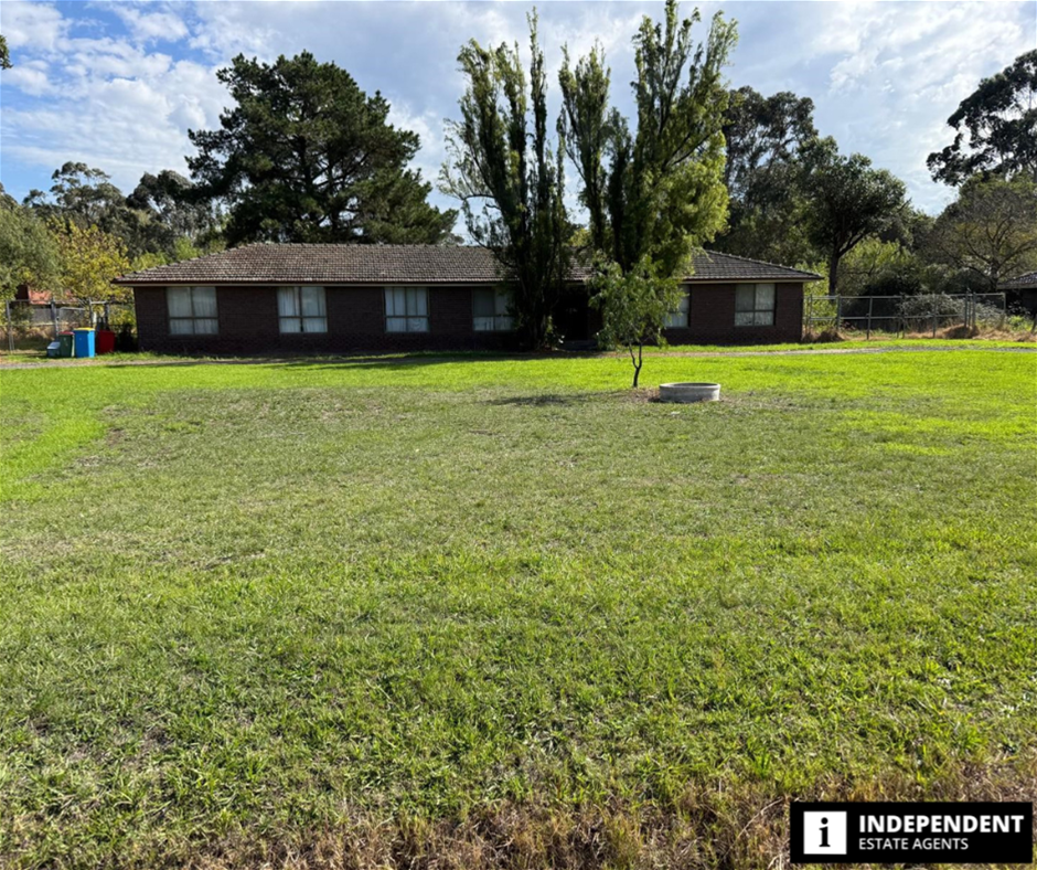 39 COLLISON RD, CRANBOURNE EAST, VIC 3977