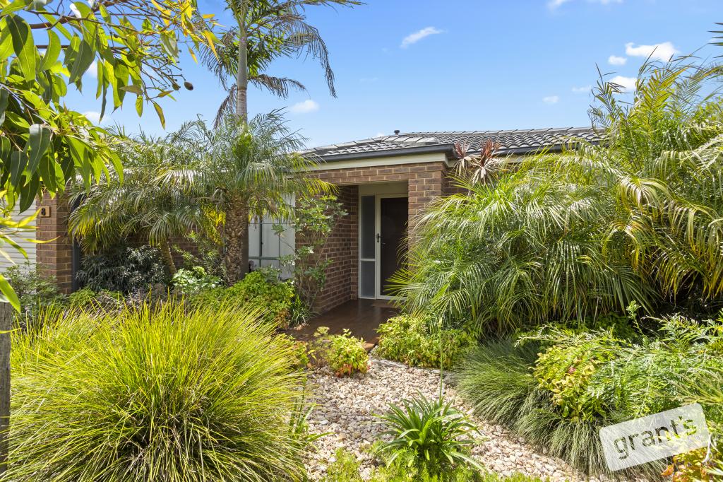 8 Pendle Cl, Narre Warren South, VIC 3805