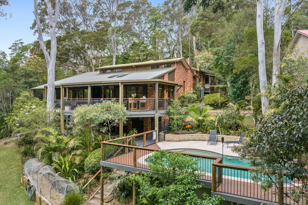 16 Natan Pl, Cordeaux Heights, NSW 2526