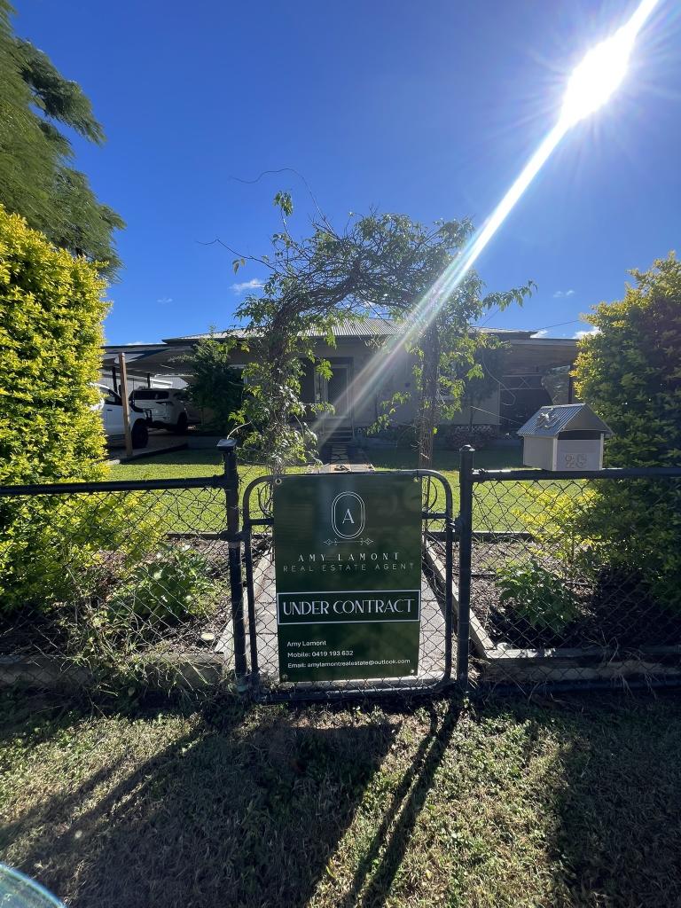 28 DOUGLASS ST, CLERMONT, QLD 4721