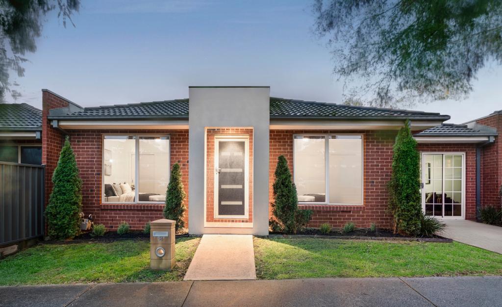 54 Hart St, Airport West, VIC 3042