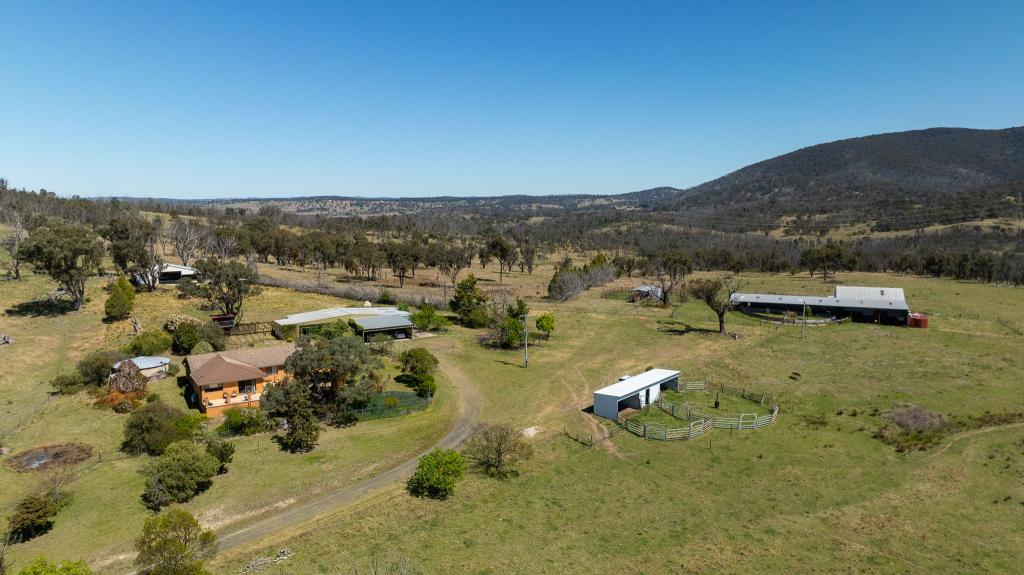 11853 New England Hwy, Armidale, NSW 2350