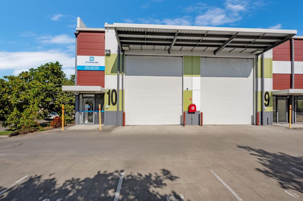 10/72-78 Crocodile Cres, Mount St John, QLD 4818