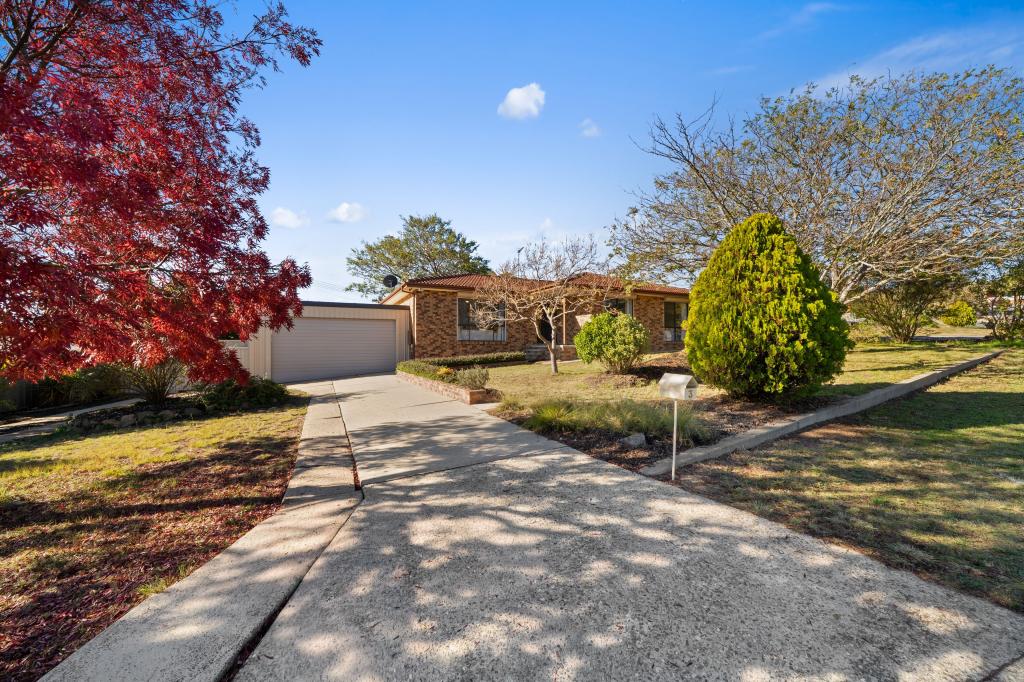 3 Macnamara Pl, Chisholm, ACT 2905