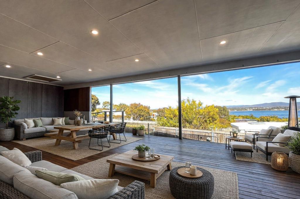 14 Cannell Pl, Akaroa, TAS 7216