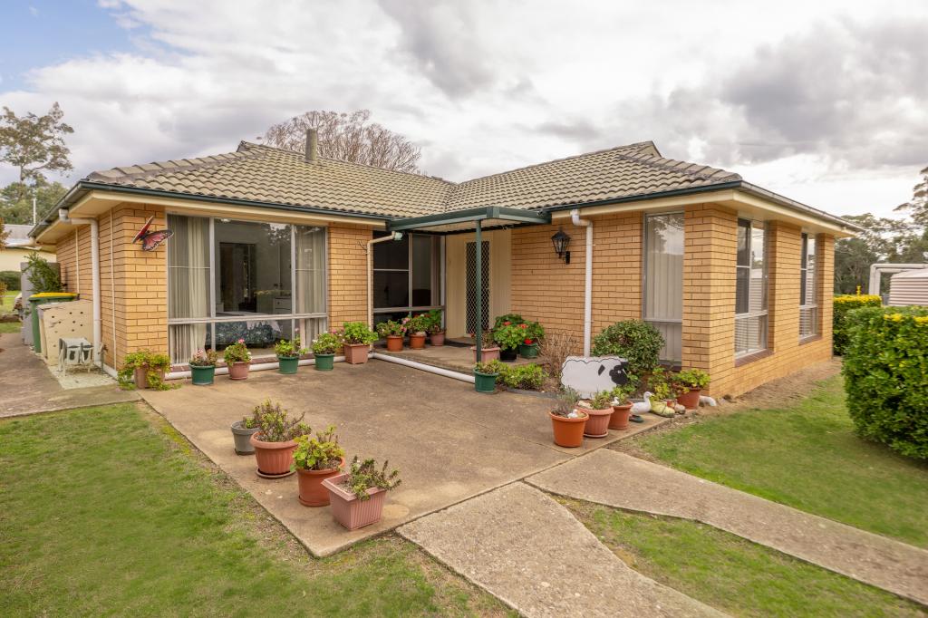 149 Stephens St, Binalong, NSW 2584