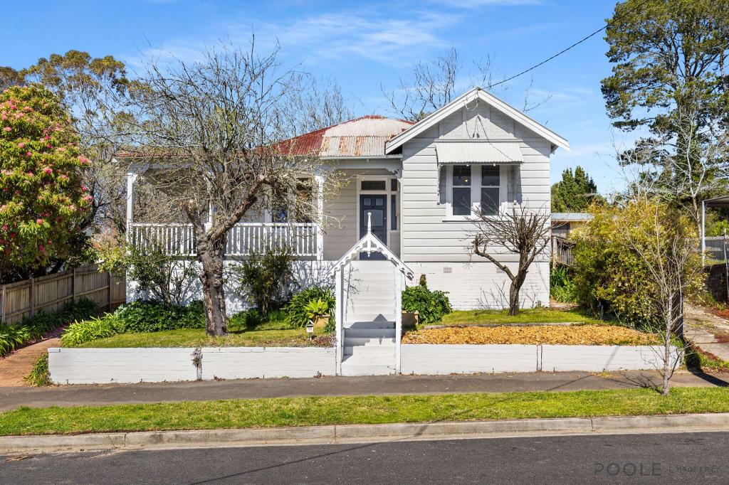 19 Clissold St, Katoomba, NSW 2780