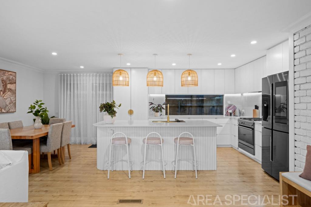 22 Australis Cl, Langwarrin, VIC 3910