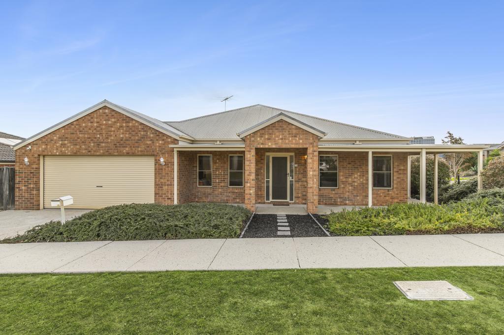 16 Thwaites Cl, Highton, VIC 3216