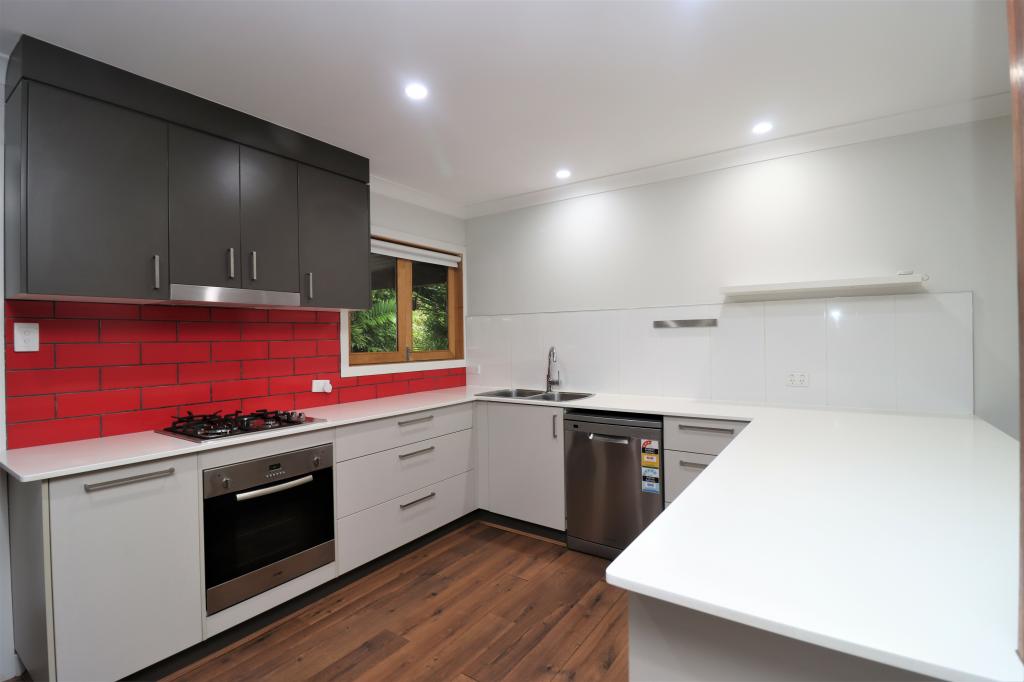 17 MOORE CRES, MOUNT ISA, QLD 4825