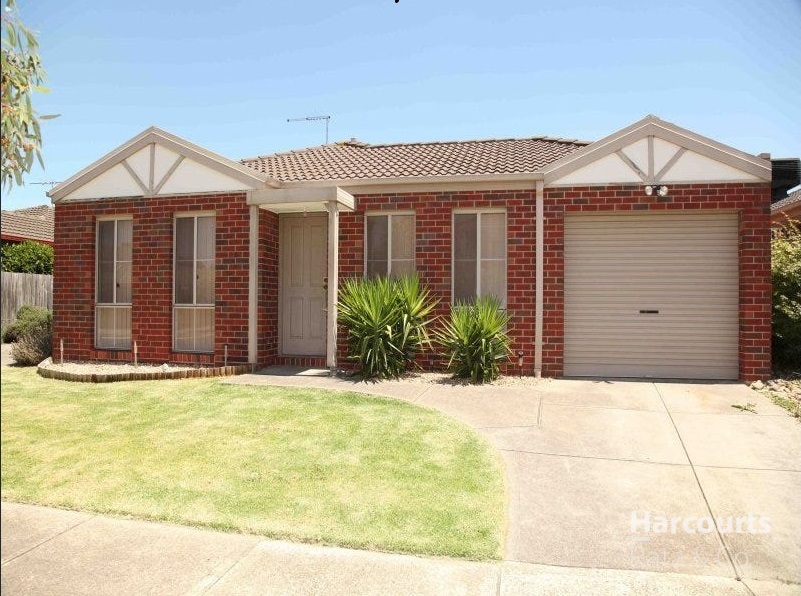 1/15 Bluebell Dr, Epping, VIC 3076