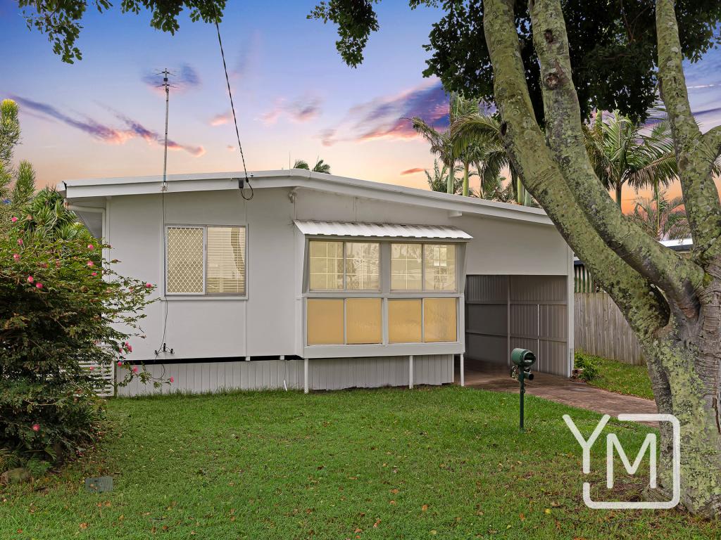 44 Coronation Ave, Golden Beach, QLD 4551