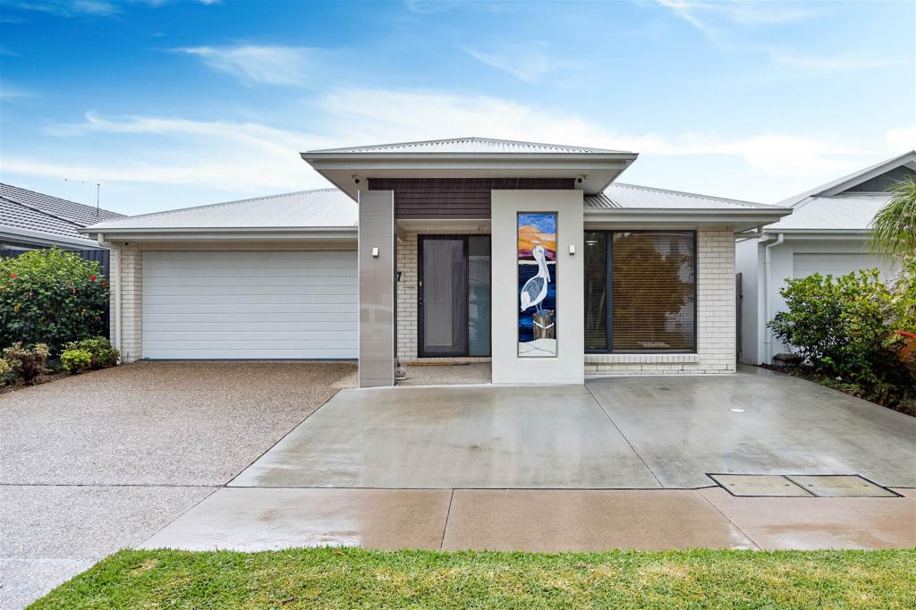 57 Sunshine Cres, Caloundra West, QLD 4551