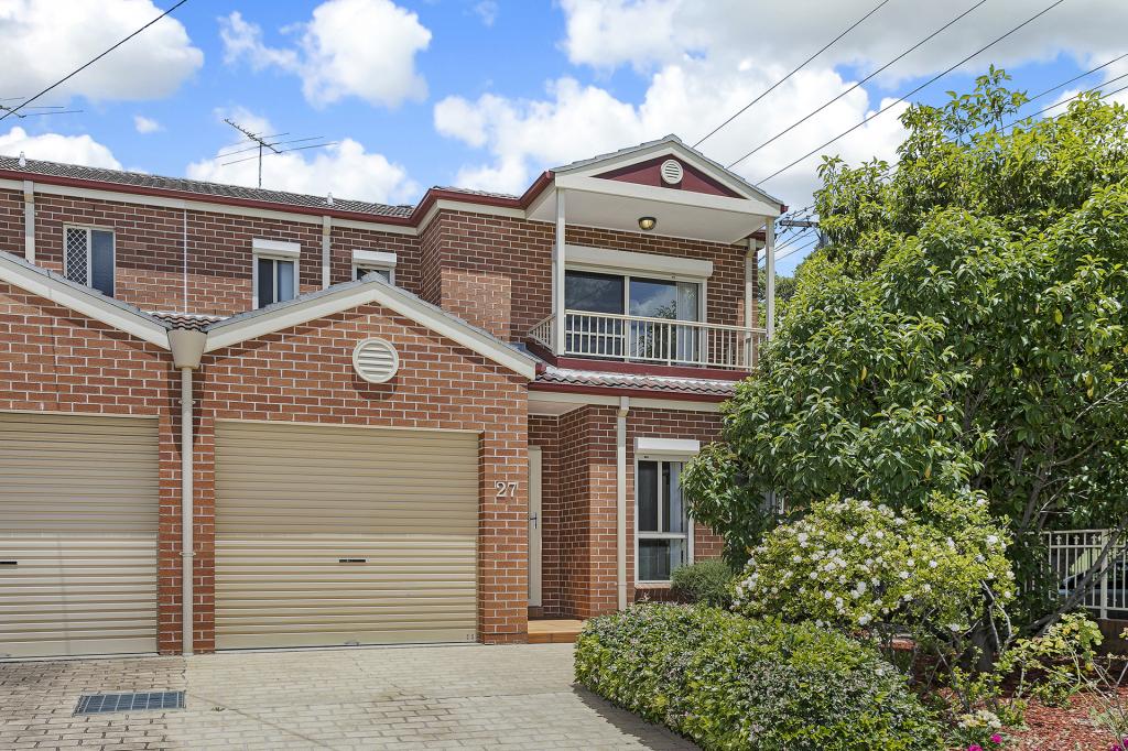 27 ELIZABETH ST, KINGSGROVE, NSW 2208