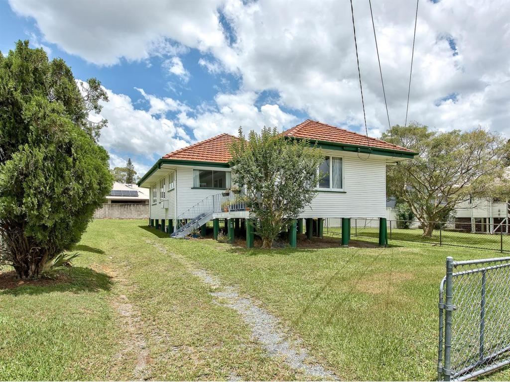 371 HENSON RD, SALISBURY, QLD 4107