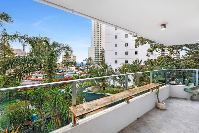 3/19 Fern St, Surfers Paradise, QLD 4217