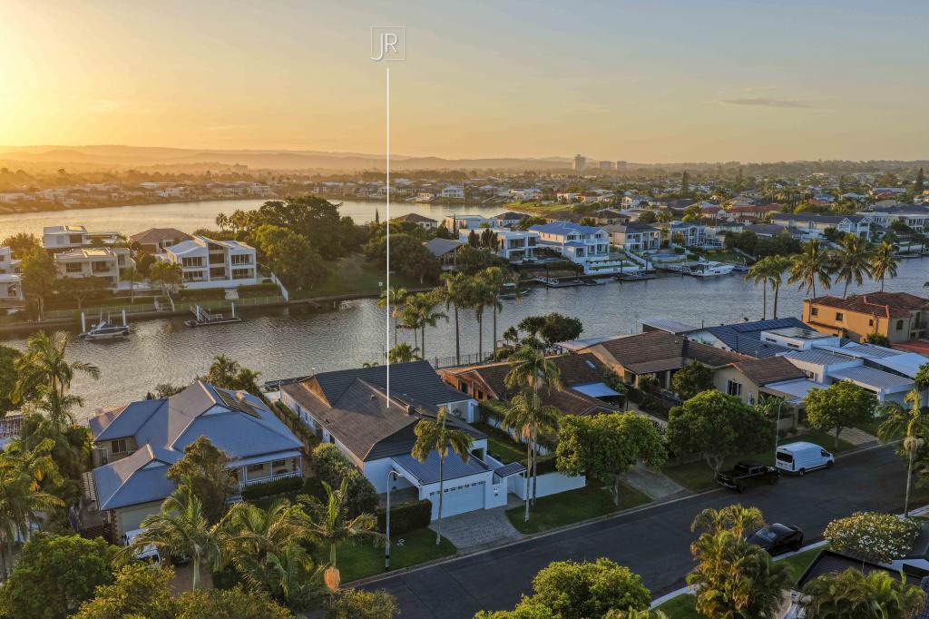 42 River Cres, Broadbeach Waters, QLD 4218