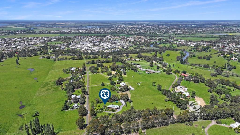 6 Martins Rd, Wy Yung, VIC 3875