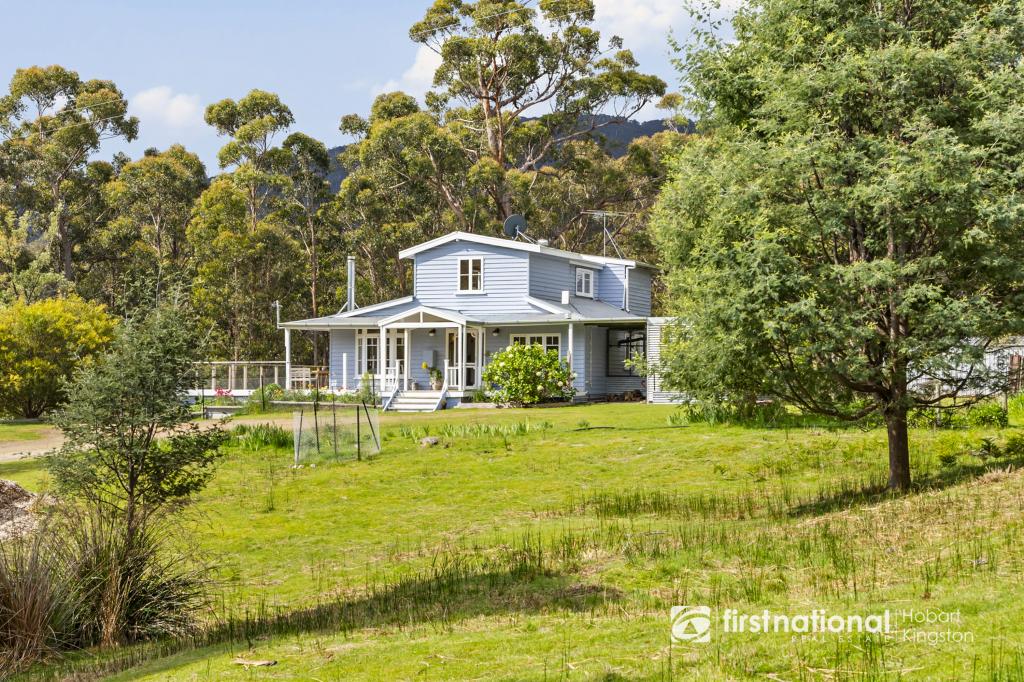 273 Cross Rd, Gardners Bay, TAS 7112