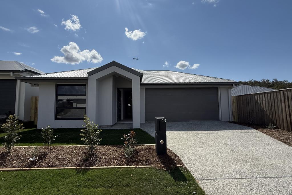 44 Jasmine Cct, White Rock, QLD 4306