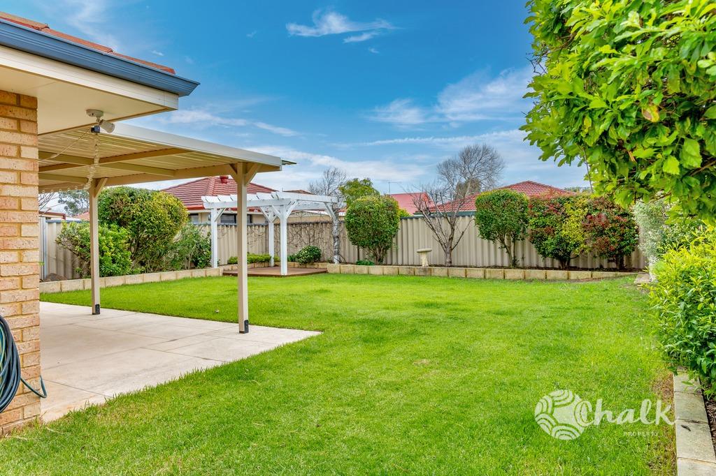 12 Shoalhaven Pl, Waikiki, WA 6169