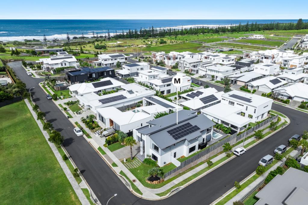 42 Seaside Ave, Skennars Head, NSW 2478