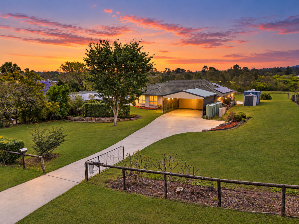 35 Riverpark Dr, Karalee, QLD 4306